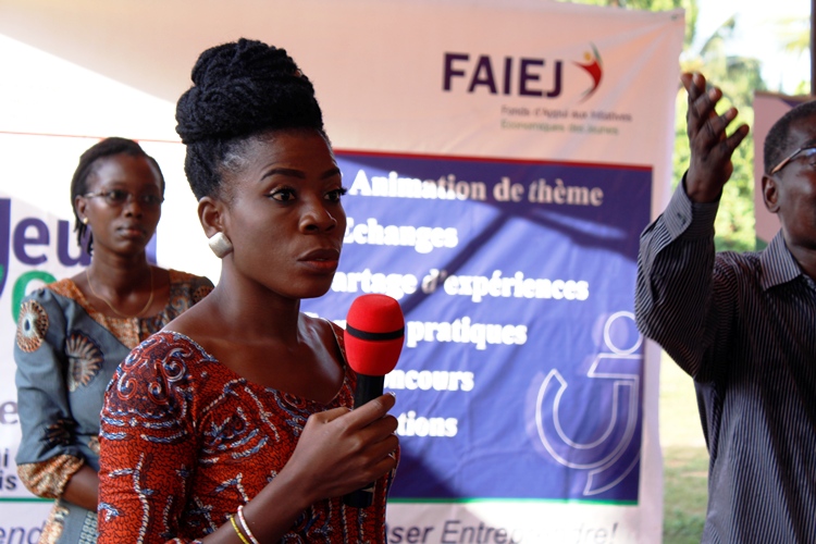 « C’est le travail bien fait qui ramène des clients » Afiwa AZIADJIPE