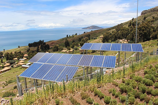 Togo : 22 milliards FCFA pour l’électrification solaire de 350 villages
