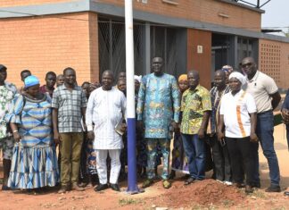 Projet ACF-AO : des lampadaires solaires pour les communes des Lacs et de Vo
